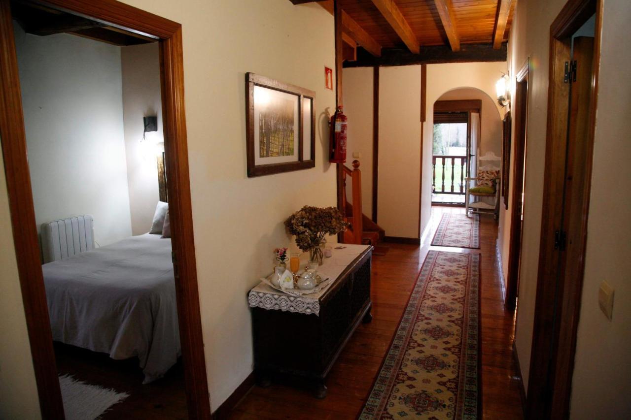 Casa Del Cura Hotel Molleda Luaran gambar